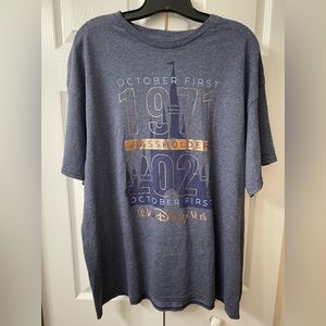 Walt Disney World 50th Anniversary Passholder Exclusive t-shirt. Blue size XL